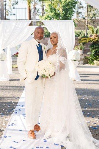 mobile - carousel-hero-element image-4