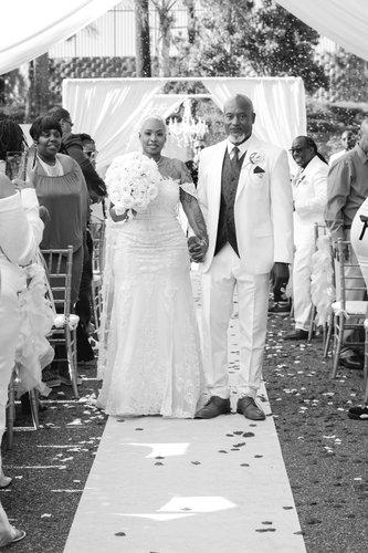 mobile - carousel-hero-element image-1