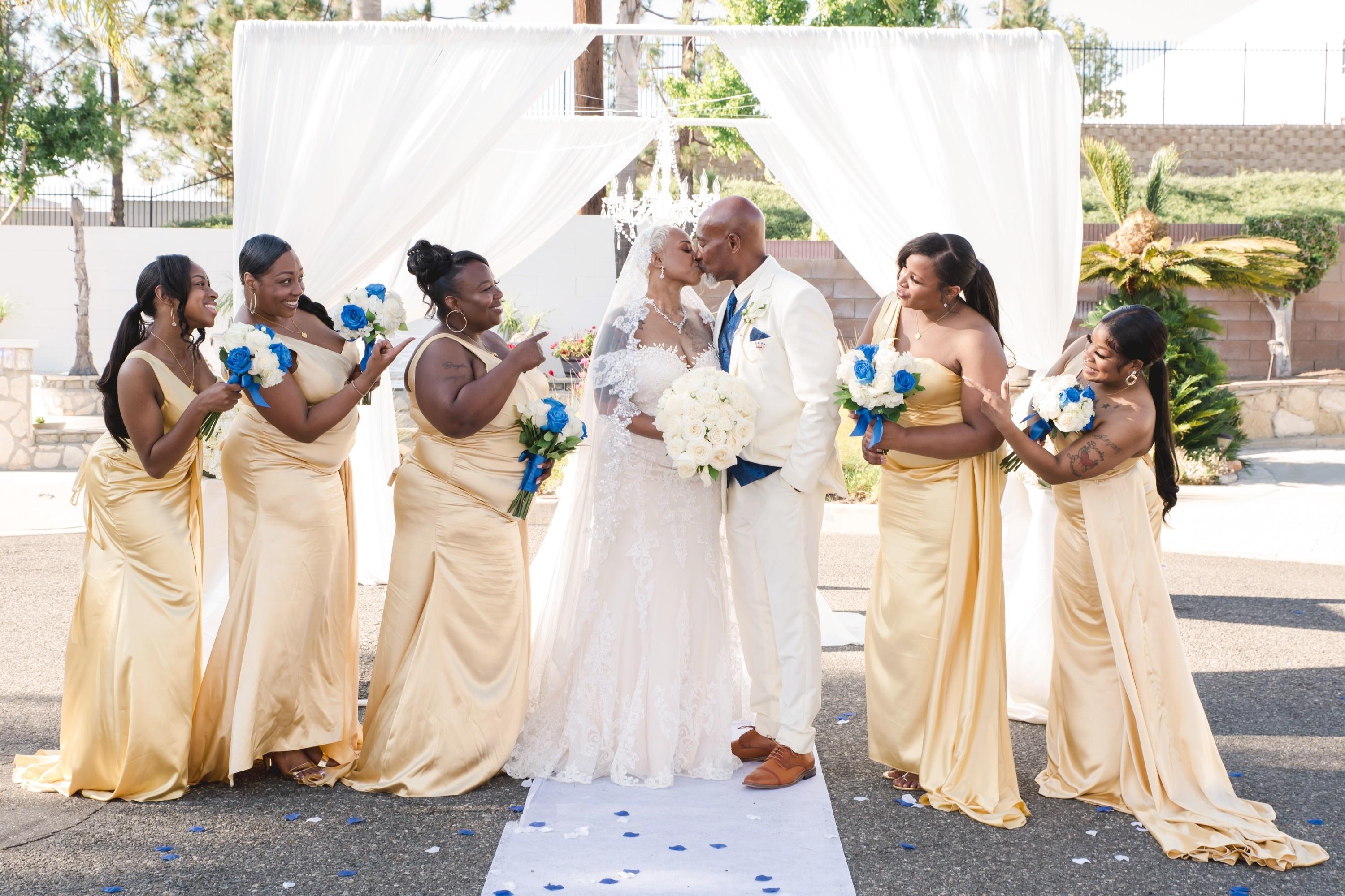 carousel-hero-element image-3